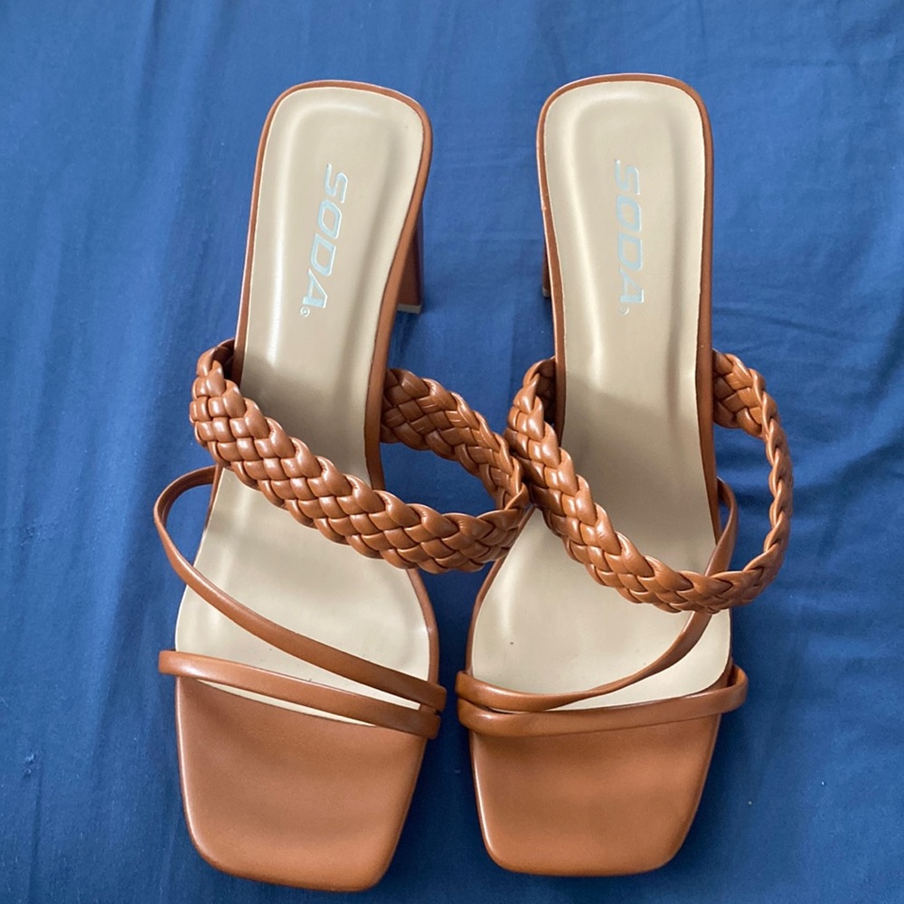 Soda tan heels
